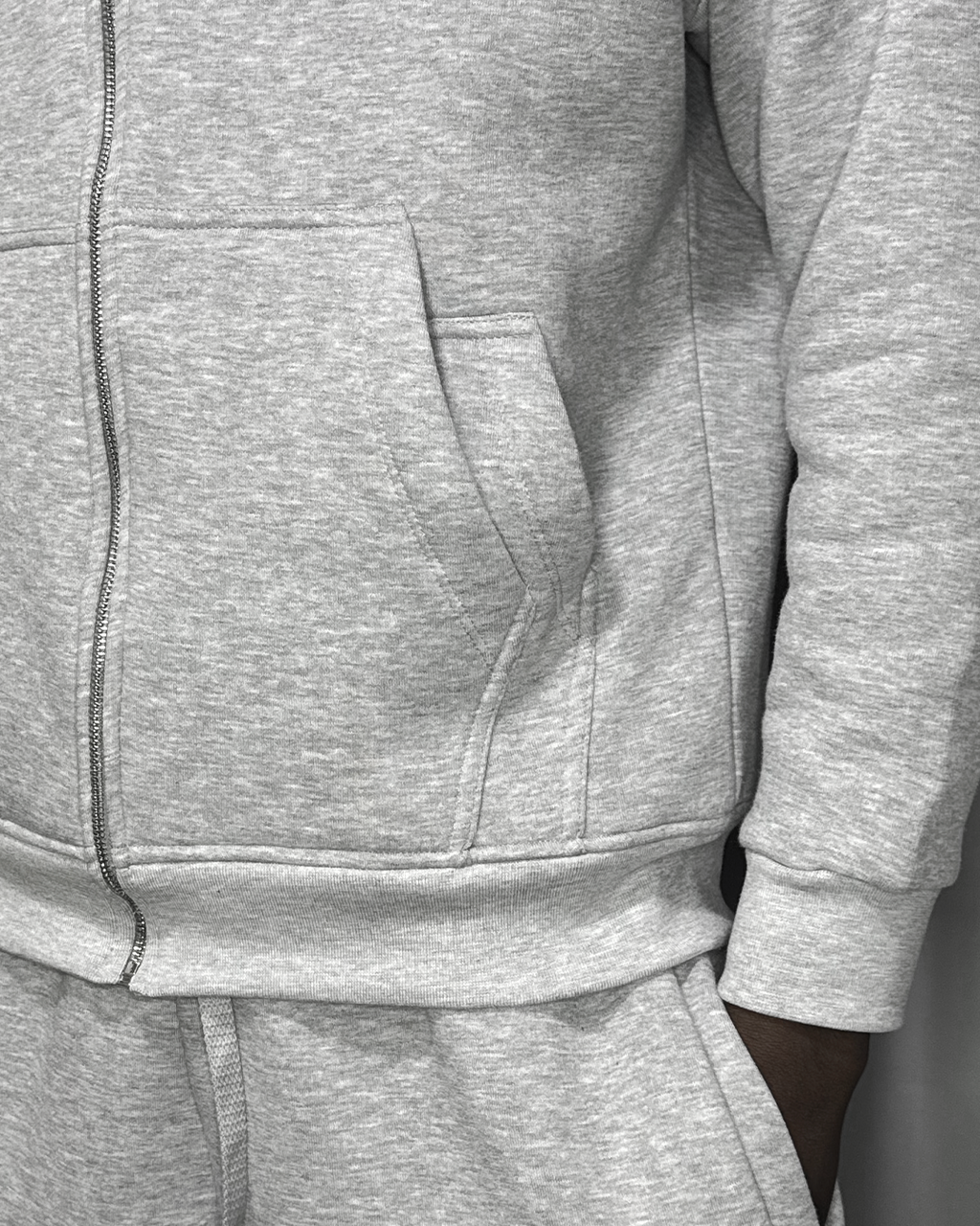 DOUBLE POCKET TRACKSUIT